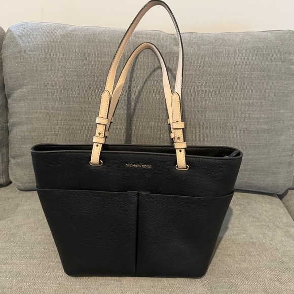 Michael Kors Tote Bag - Picture 1 of 10